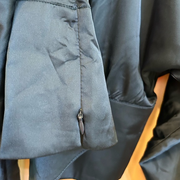 Banana Republic Cropped Blousant Sleeve Blouse Teal Size 2 - Picture 5 of 5